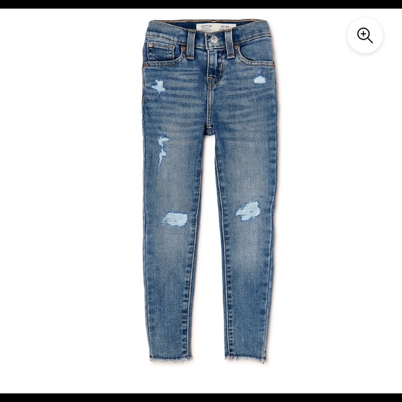 Tme and True Denim - Junior Size 18 Signature Levi Strauss Super Skinny Jeans